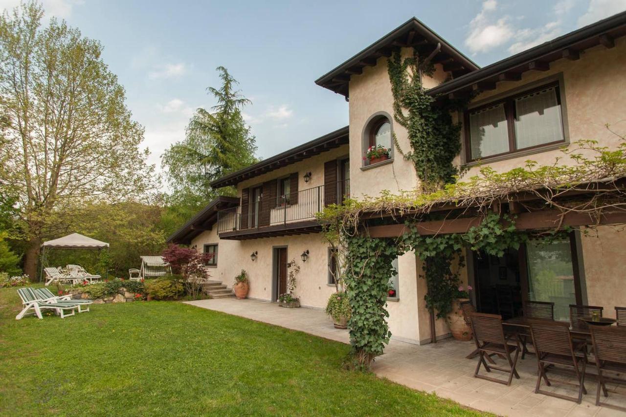 Casa Vacanze Il Noce Sovere Eksteriør billede